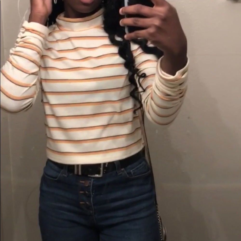 Yellow longsleeve